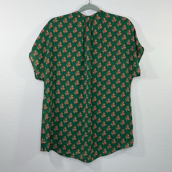 Cabi Green Floral Women's Top Blouse style #3252‎ Size Medium - Picture 8 of 10